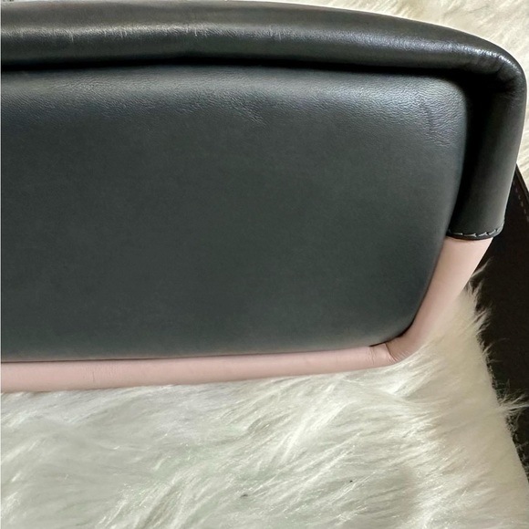 Chloe Crossbody Handbag pink/black in brand new condition comes with dustbag - Picture 5 of 8